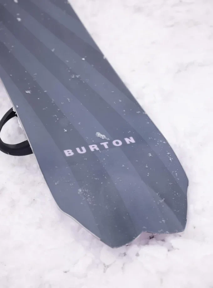 Burton 3D Fish Directional Flat Top Snowboard