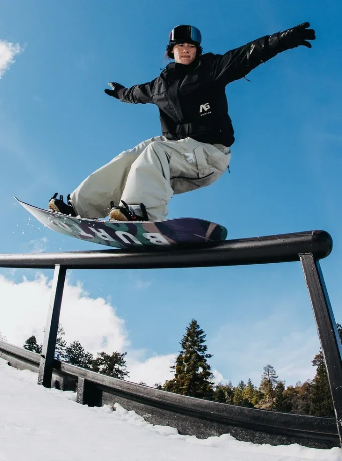 Burton Barkeeper Camber Snowboard