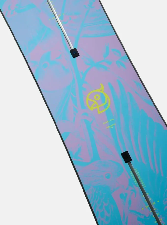 Burton Family Tree Alekesam Camber Snowboard