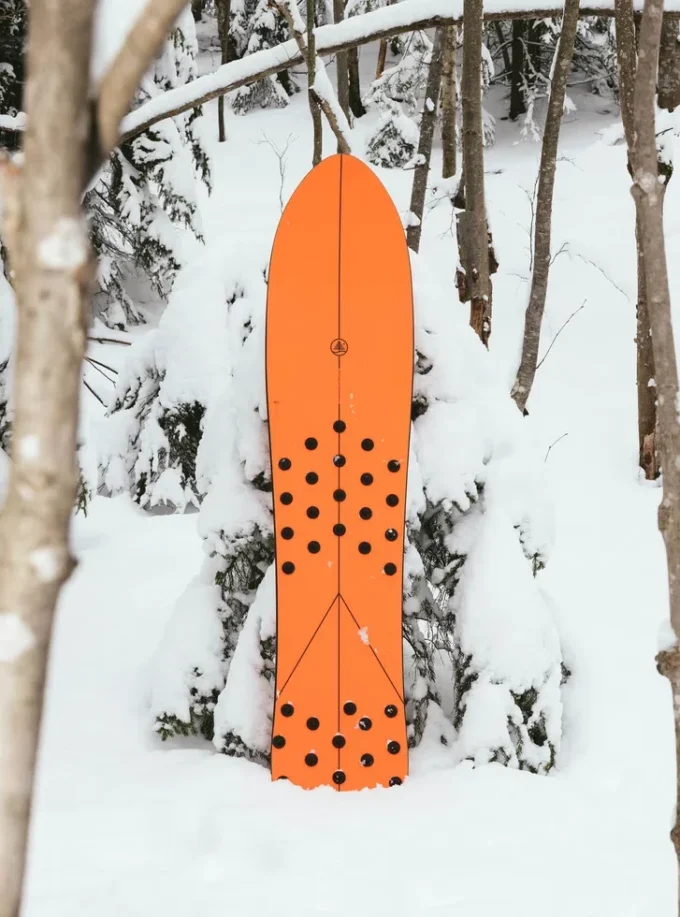 Burton Family Tree Backseat Driver Pow Surfing Snowboard