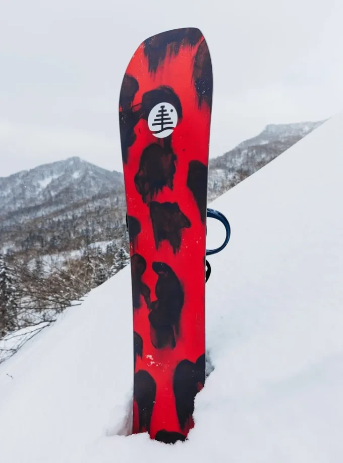 Burton Family Tree Hometown Hero Camber Snowboard