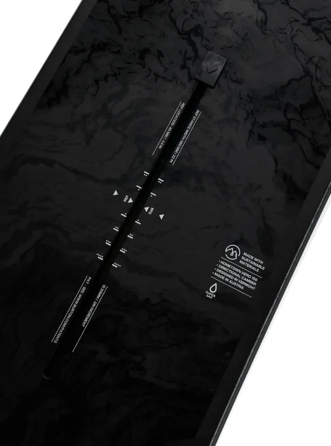 Burton Family Tree Hometown Hero Camber Snowboard