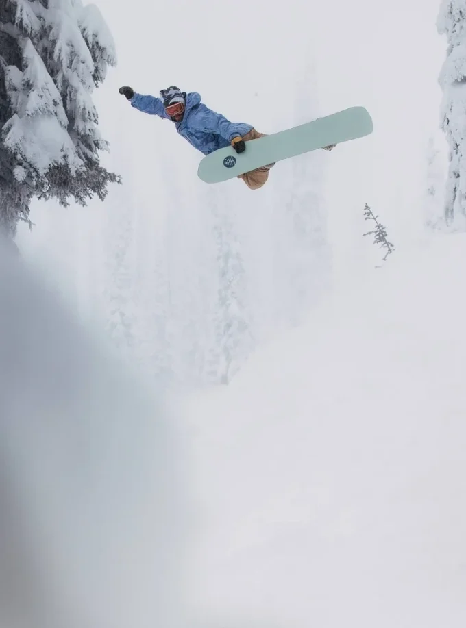 Burton Family Tree Straight Chuter Camber Snowboard