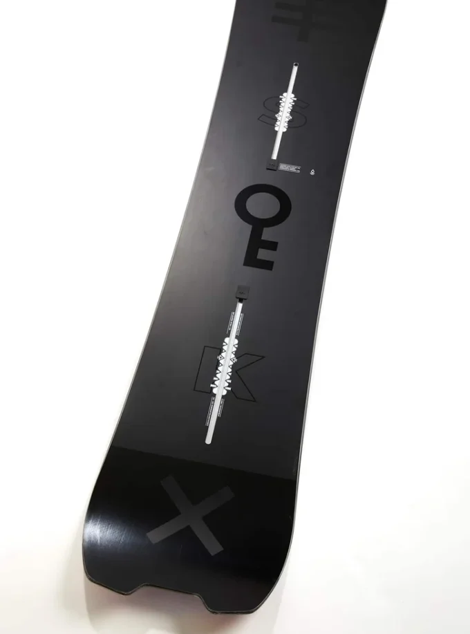 Burton Skeleton Key XX Camber Snowboard