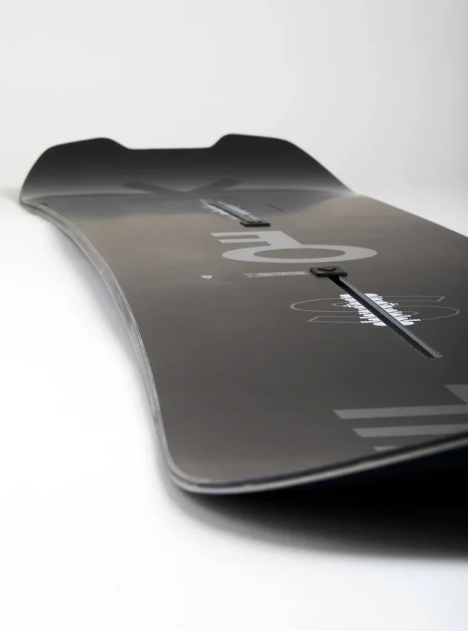 Burton Skeleton Key XX Camber Snowboard