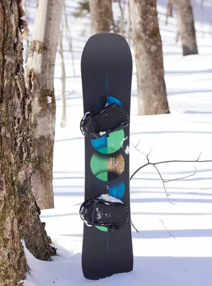 Kids’ Burton Custom Smalls Camber Snowboard