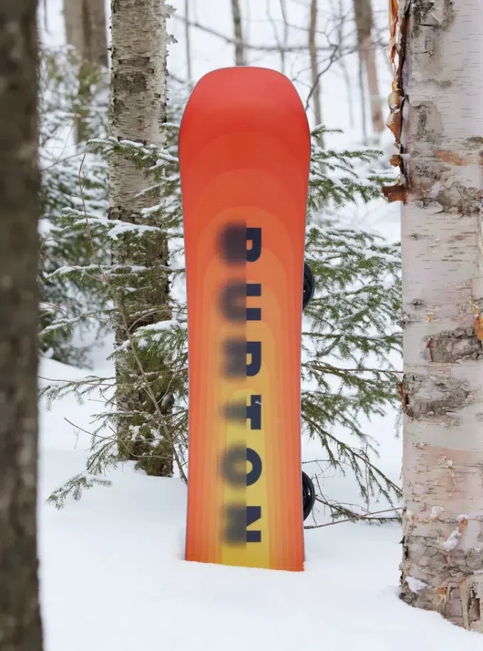 Kids’ Burton Custom Smalls Camber Snowboard