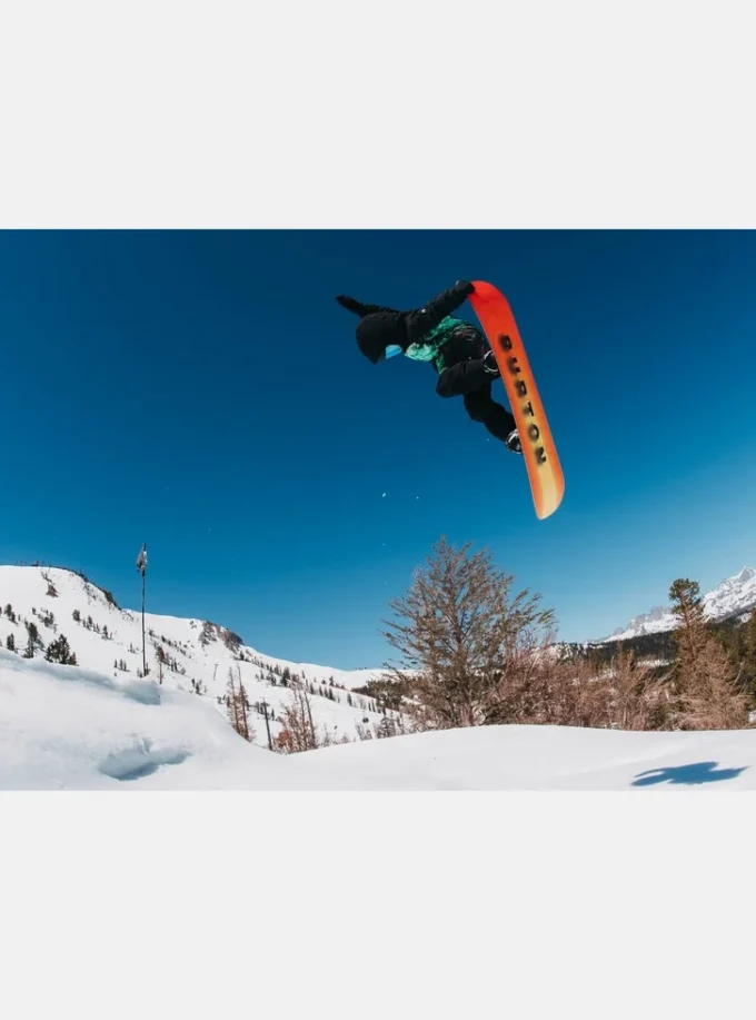 Kids’ Burton Custom Smalls Camber Snowboard