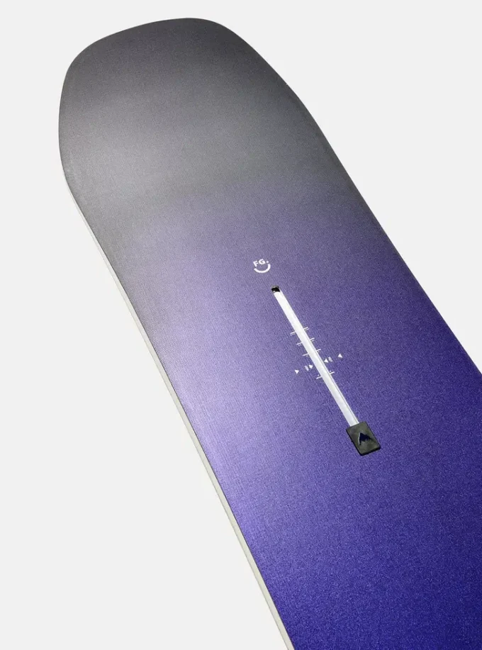 Kids’ Burton Feelgood Smalls Camber Snowboard