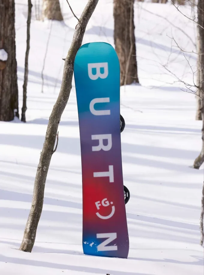 Kids’ Burton Feelgood Smalls Camber Snowboard
