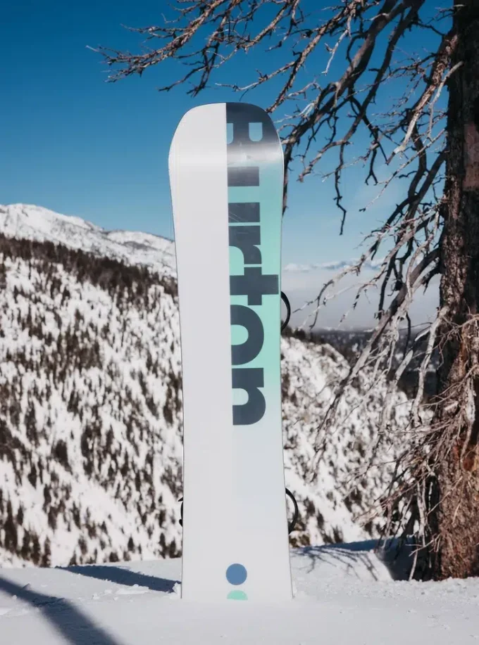 Men’s Burton Custom Camber Snowboard (2nd Quality)