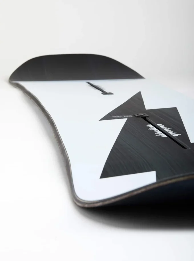 Men’s Burton Custom Camber Snowboard