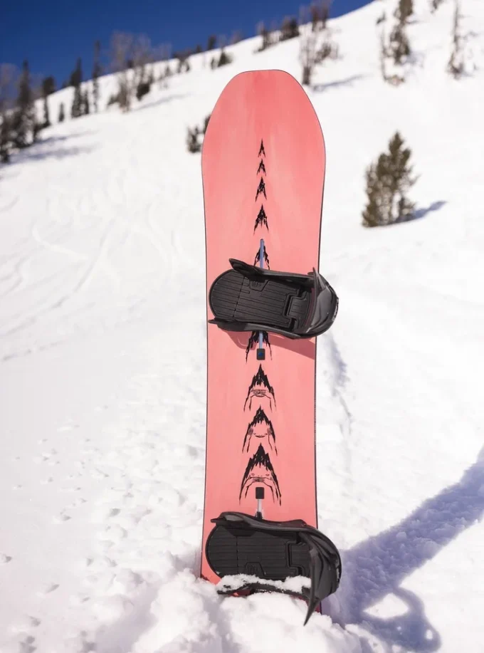 Men’s Burton Deep Thinker Camber Snowboard