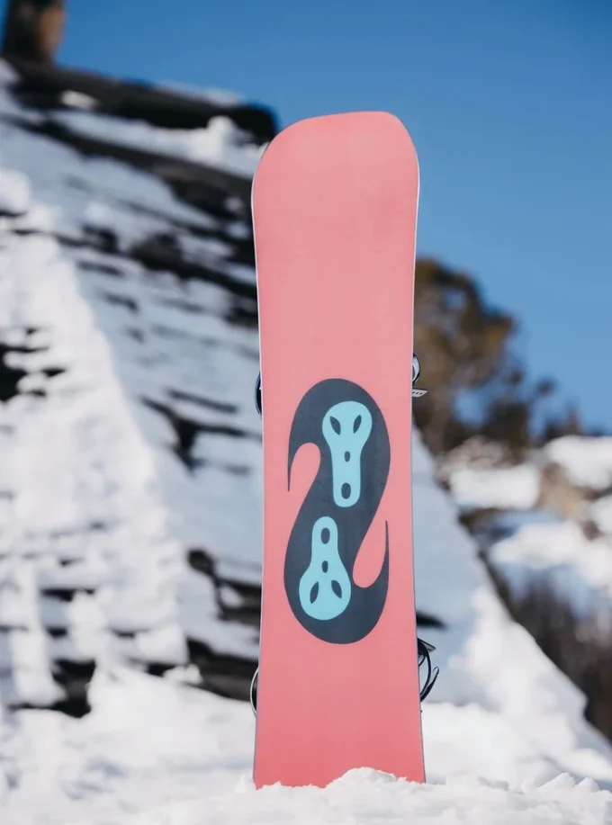 Men’s Burton Free Thinker Camber Snowboard