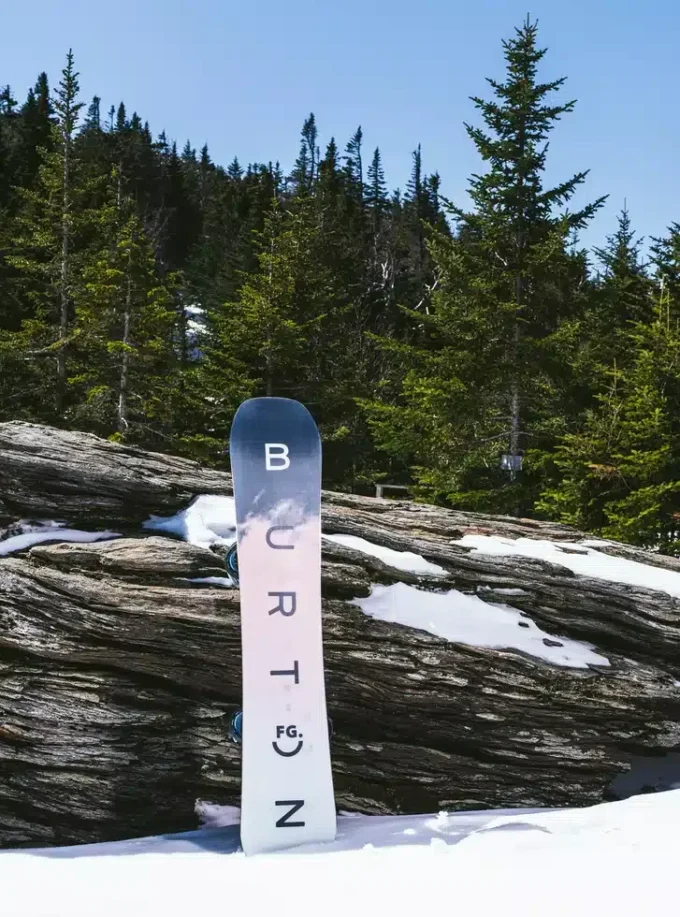 Women’s Burton Feelgood Camber Snowboard