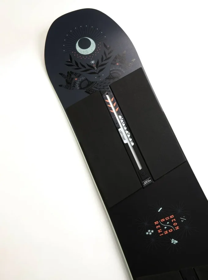 Women’s Burton Rewind Camber Snowboard