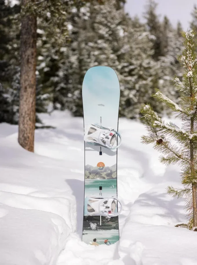 Women’s Burton Story Board Camber Snowboard