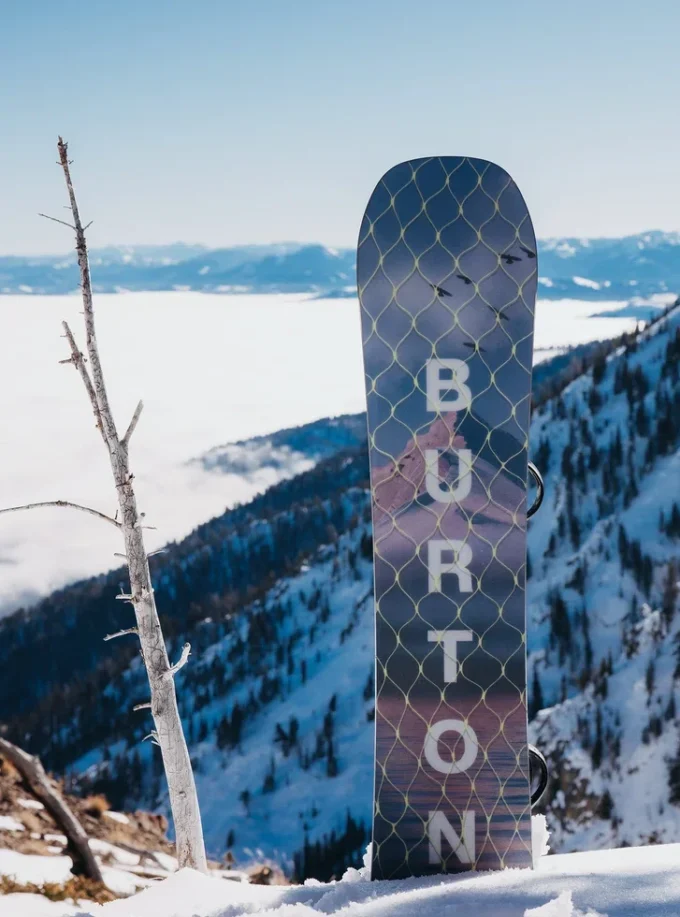 Women’s Burton Story Board Camber Snowboard