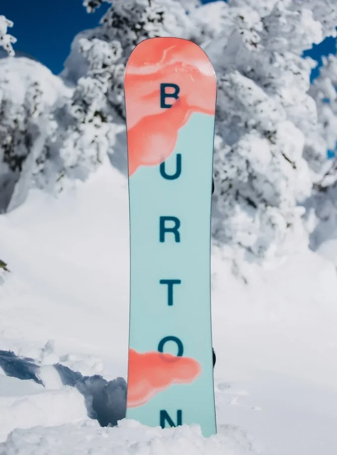 Women’s Burton Yeasayer Camber Snowboard