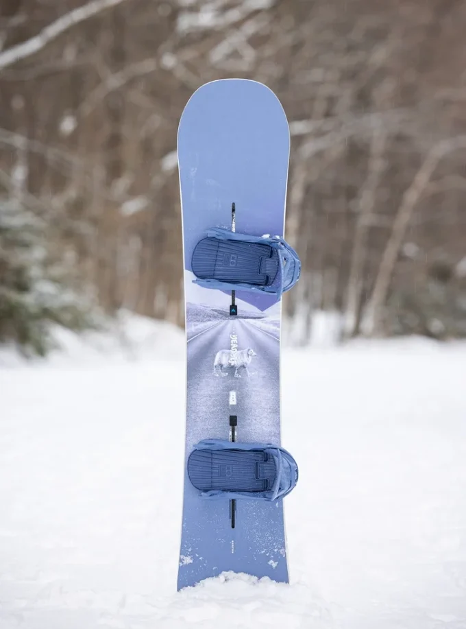 Women’s Burton Yeasayer Flat Top Snowboard