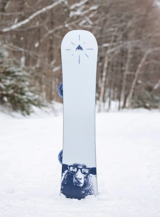 Women’s Burton Yeasayer Flat Top Snowboard