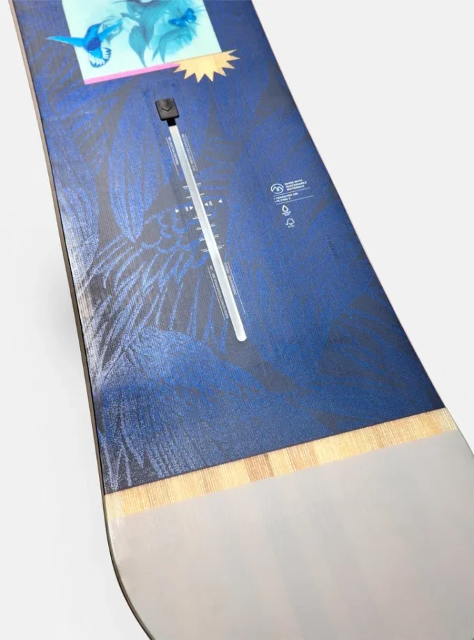 Women’s Burton Yeasayer Flying V Snowboard
